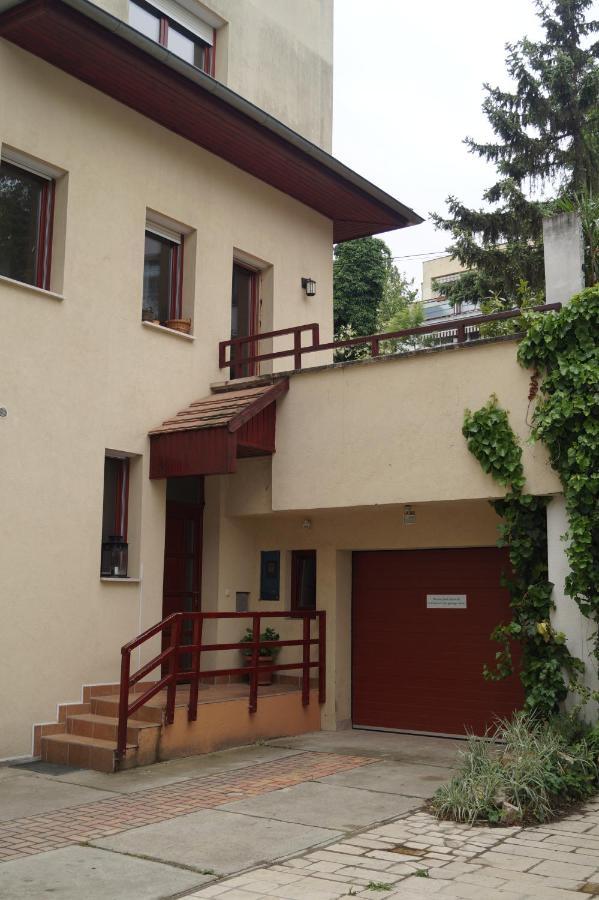 Ria'S Apartment Budapest Exteriör bild