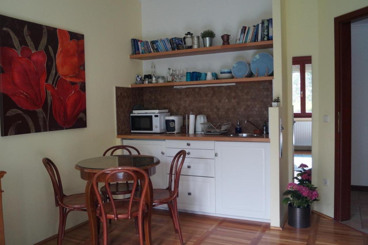 Ria'S Apartment Budapest Exteriör bild